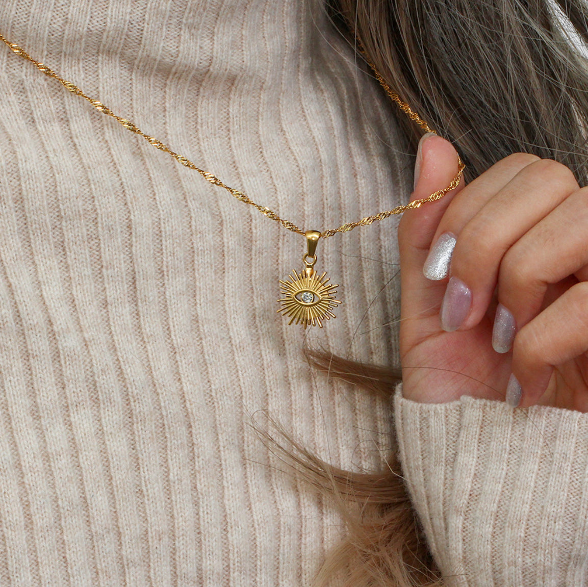Azora Necklace