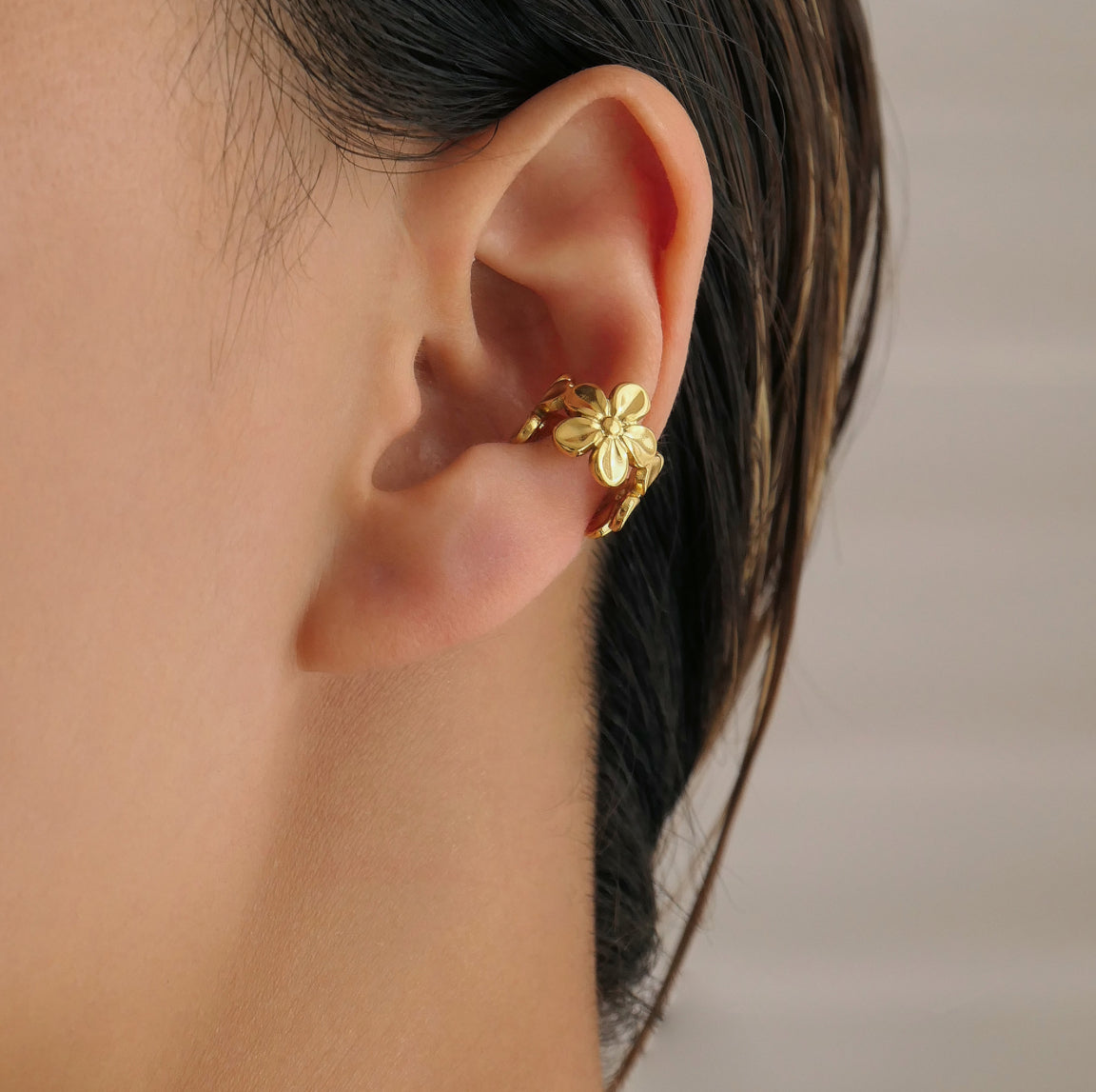 Iris Ear Cuff