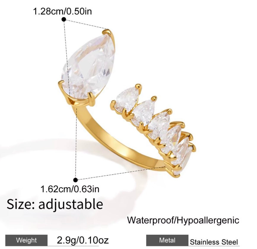 Winona Ring - 18k Gold Plated Stainless Steel