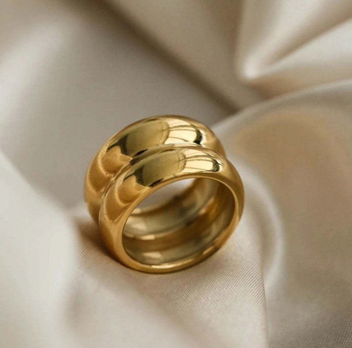 Lola Ring