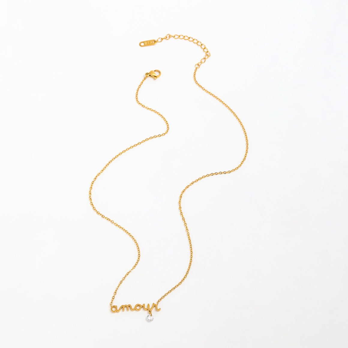 Amour Necklace