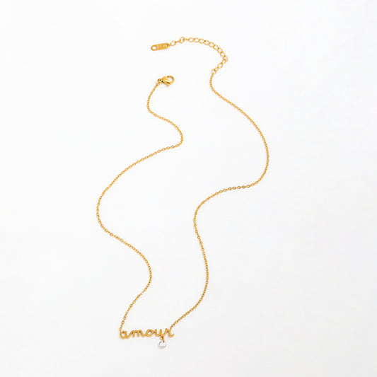 Amour Necklace