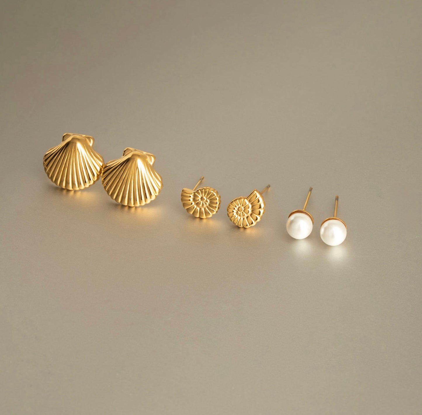 Coastal Kiss Earrings