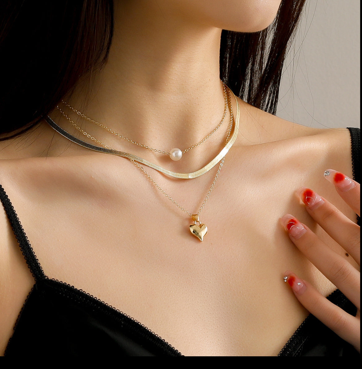 Naomi Necklace