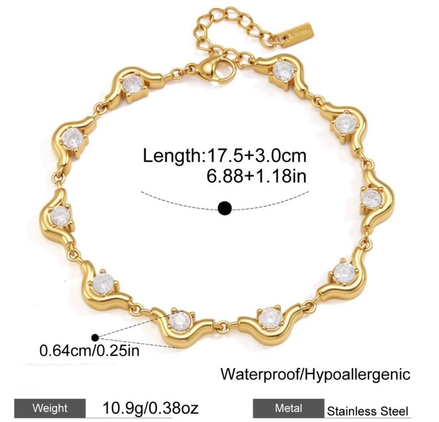 Azalea Bracelet - 18k Gold Plated Stainless Steel