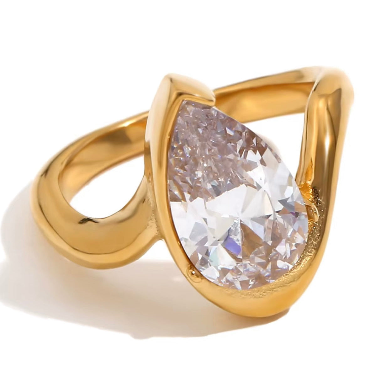 Gemma Ring - 18k Gold Stainless Steel